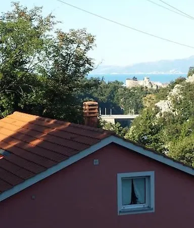 Close To City Far From Crowd Apartment *